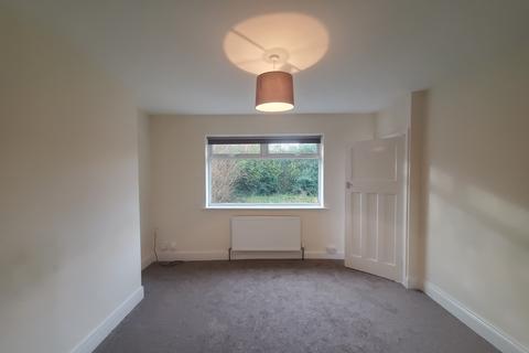 2 bedroom semi-detached house to rent, Douglas Gardens, Gateshead NE11