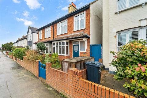 4 bedroom semi-detached house for sale, Seaforth Avenue, Motspur Park KT3