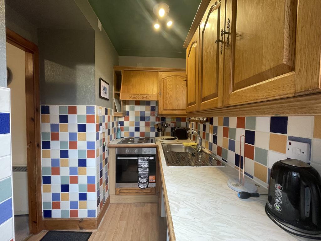 Kitchen a.JPG