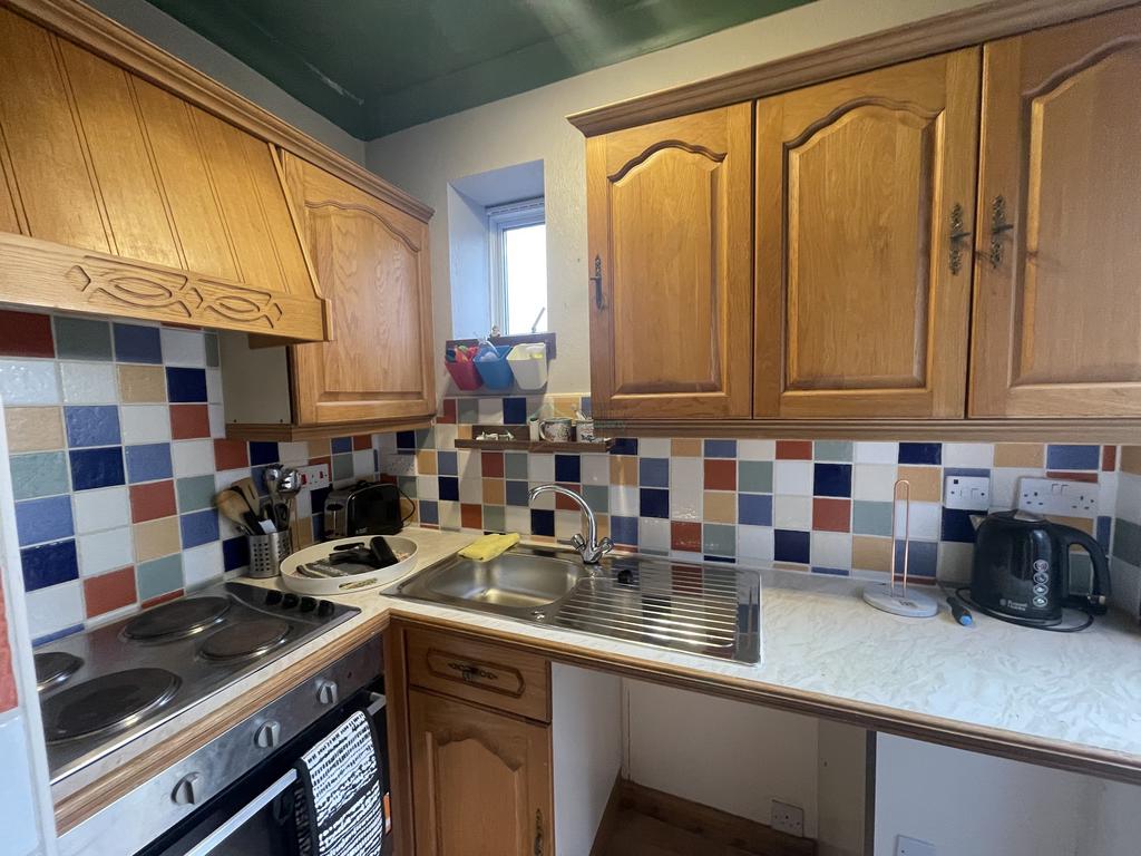 Kitchen b.JPG