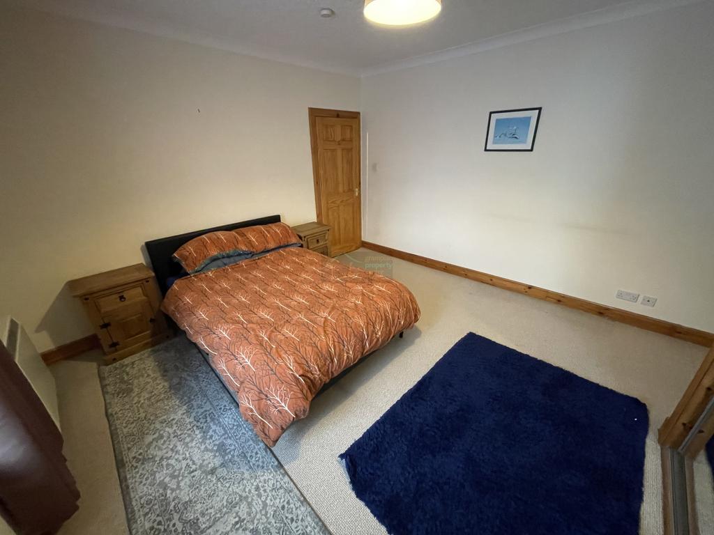 Bedroom.JPG
