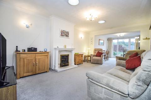 2 bedroom bungalow for sale, Nursery Road, Taplow, Buckinghamshire, SL6