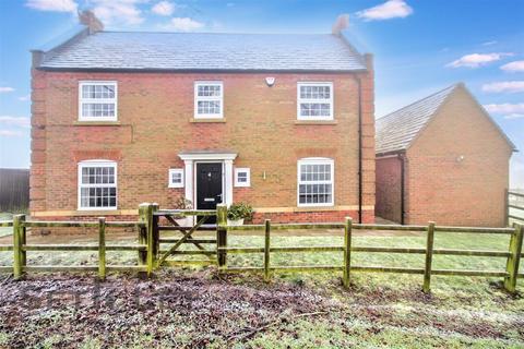 4 bedroom detached house for sale, Goscote Drive, Narborough