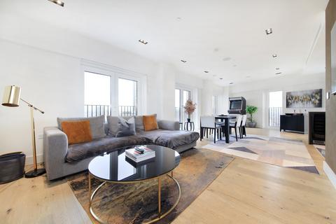 3 bedroom flat for sale, Keybridge Tower, 1 Exchange Gardens, London