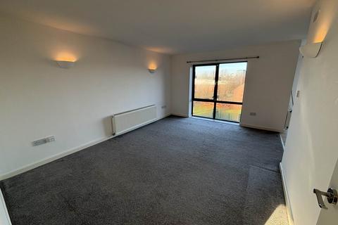 2 bedroom apartment to rent, Upper Parliament Street, Liverpool