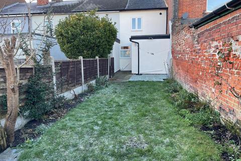 2 bedroom terraced house for sale, Nayland Road, Mile End