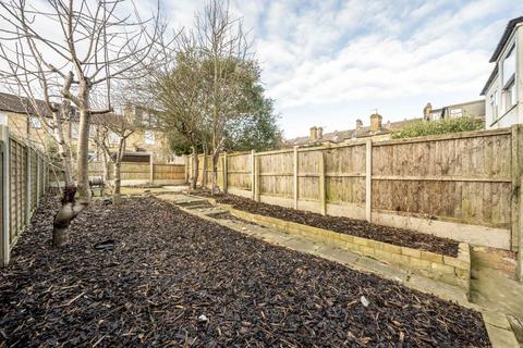 3 bedroom terraced house to rent, Francemary Road, London SE4