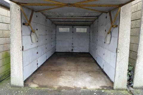 Garage for sale, Garage 21 at Lime Avenue, Banbury