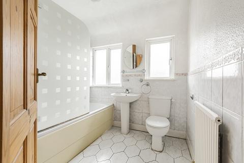 81 Henley Avenue, Cheam, Sutton, SM3 9SE