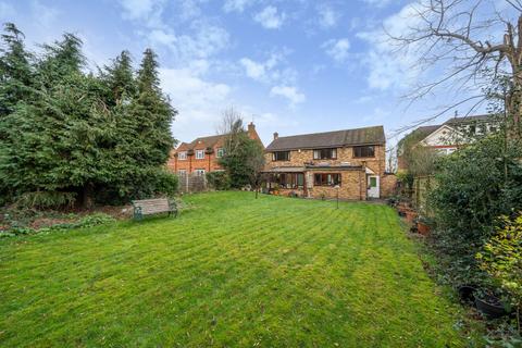 5 bedroom detached house for sale, Braywick Road, Maidenhead, Berkshire