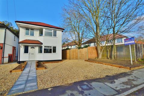 3 bedroom detached house for sale, Lancaster Avenue, Slough