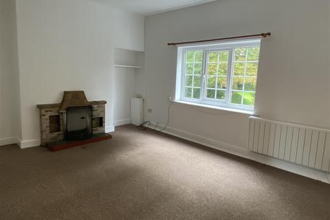 2 bedroom flat to rent, Pinfold Street, Howden