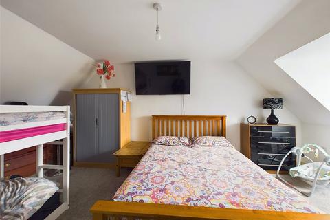 58 Graces Field, Stroud, GL5 4EN