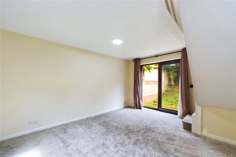 2 bedroom end of terrace house for sale, St. Dunstans Rise, West Hunsbury, Northamptonshire NN4