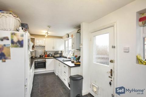 3 bedroom terraced house for sale, Factory Road, Hinckley, LE10