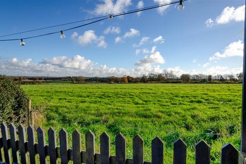 5 bedroom detached house for sale, Cambourne Road, Burbage, Hinckley