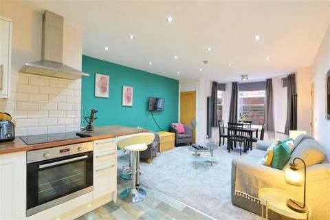 1 bedroom flat for sale, Basement Flat, 12 Wenlock Terrace, York