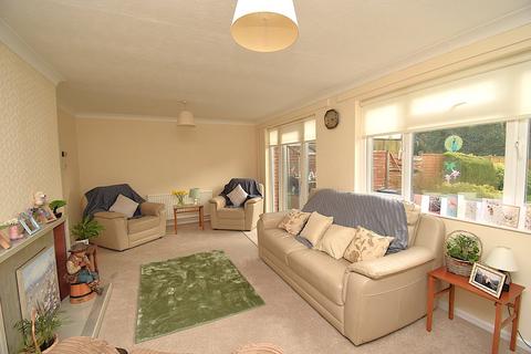 3 bedroom semi-detached house for sale, Nightingale Road, Kemsing, Sevenoaks, TN15