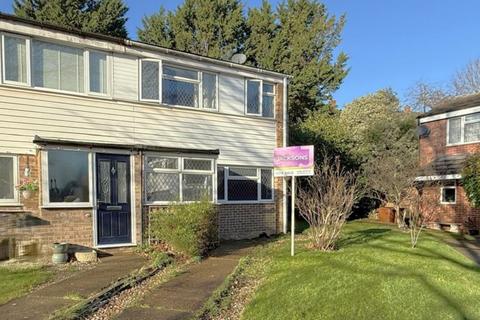 3 bedroom end of terrace house for sale, Silverspot Close, Rainham,