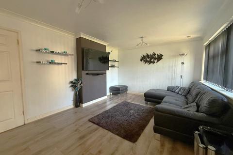 3 bedroom end of terrace house for sale, Silverspot Close, Rainham,