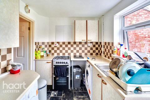 2 bedroom terraced house for sale, Brackenfield Way, Leicester