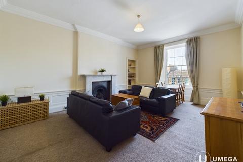 3 bedroom apartment to rent, Cumberland Street, New Town, Edinburgh, EH3