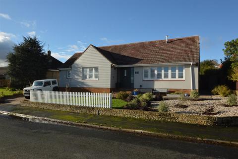 3 bedroom detached bungalow for sale, PONDWELL, RYDE