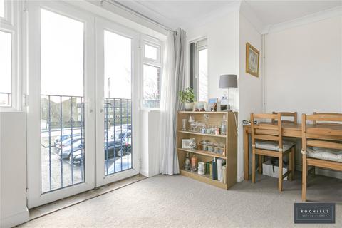39 Thamesmead, Walton-on-thames, KT12 2SH