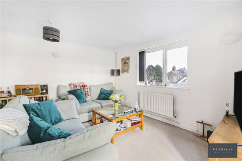 39 Thamesmead, Walton-on-thames, KT12 2SH