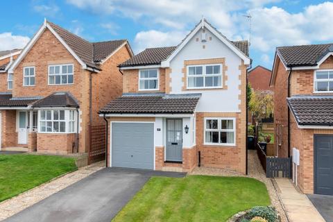 3 bedroom semi-detached house for sale, Burns Way, Harrogate