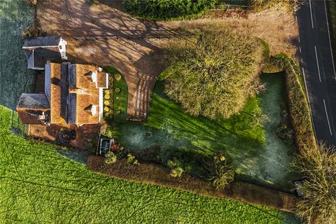 Old Common Farm Bicknacre Road, East Hanningfield, Chelmsford, CM3 8AP