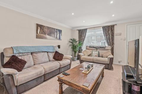 8 Ash Keys, Crawley, RH10 6TJ