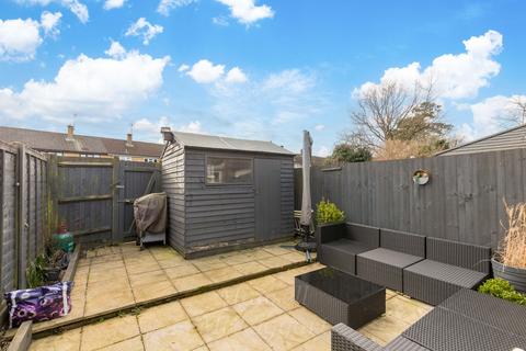 8 Ash Keys, Crawley, RH10 6TJ