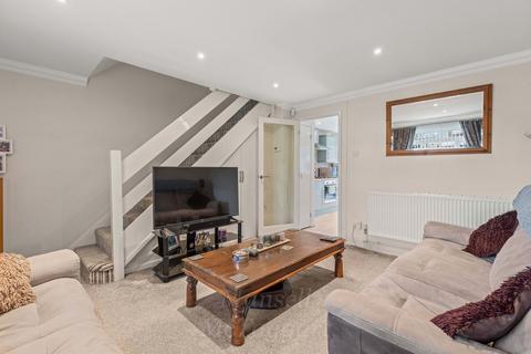8 Ash Keys, Crawley, RH10 6TJ