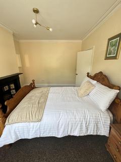 4 bedroom house share to rent, Richmond Road