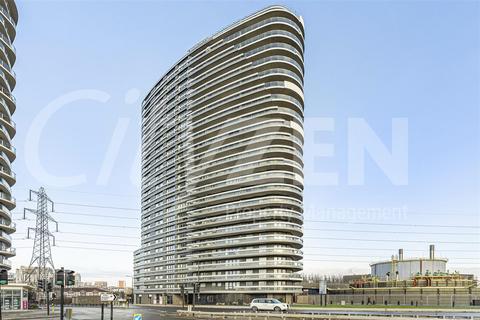 2 bedroom flat to rent, 28 Gateway Tower, Western Gateway, London E16