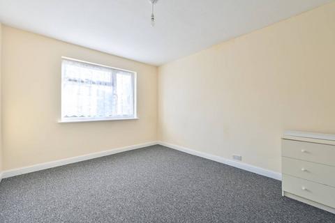 2 bedroom flat for sale, Clifford Road, Alperton, Wembley, HA0