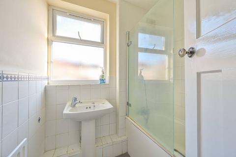 First Floor Flat, 2 Clifford Road, Wembley, HA0 1AF
