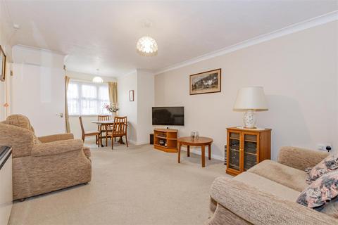 2 bedroom retirement property for sale, Beech Haven Court, London Road, Crayford, Kent