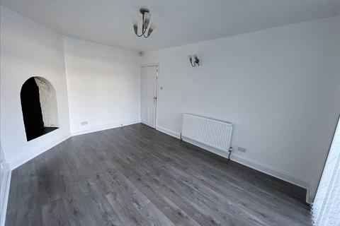 3 bedroom semi-detached house to rent, Birmingham B26