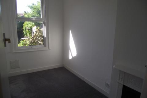 2 bedroom flat to rent, Leytonstone E11