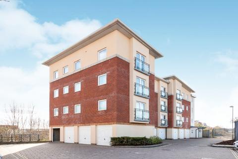 2 bedroom apartment for sale, Winterthur Way, Basingstoke, Hampshire