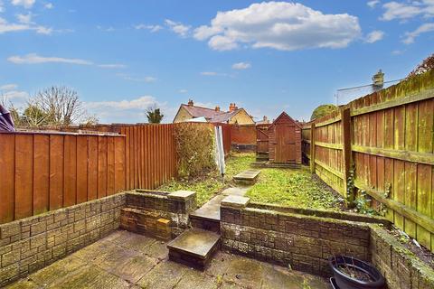 2 bedroom end of terrace house for sale, The Sidings, Thetford, IP24