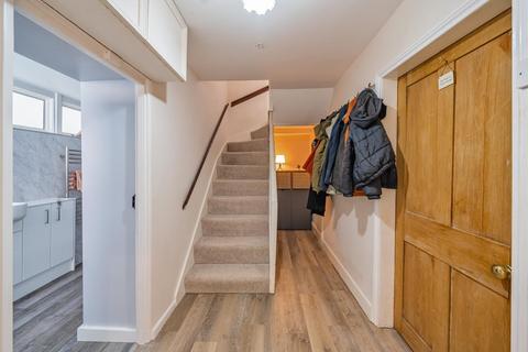 15 Coombe Road, Wotton-under-edge, GL12 7LU