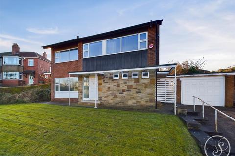 3 bedroom detached house for sale, Portage Avenue, Leeds