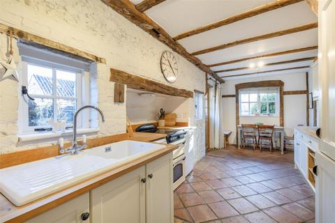 Dreadnought Back Road, Wenhaston, Halesworth, IP19 9EB