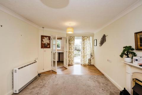 1 bedroom flat for sale, Maxime Court, Sketty, Swansea, SA2