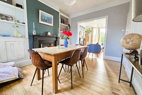 86 Callington Road, Saltash, PL12 6DY