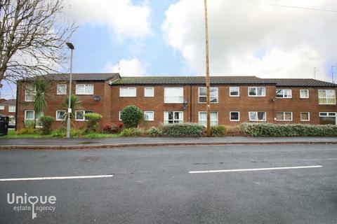 2 bedroom apartment for sale, Taylors Close, Poulton-le-Fylde, Lancashire, FY6 7TT