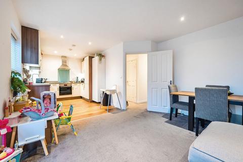 2 bedroom flat for sale, Chorleywood, Rickmansworth WD3